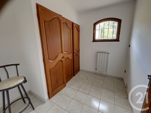 maison à louer - 4 pièces - 141.8 m2 - ST CHRISTOL LES ALES - 30 - LANGUEDOC-ROUSSILLON - Century 21 Jcd Immobilier