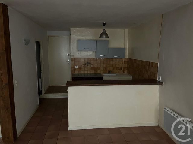 Appartement Studio à louer - 1 pièce - 33.52 m2 - SOMMIERES - 30 - LANGUEDOC-ROUSSILLON - Century 21 Jcd Immobilier