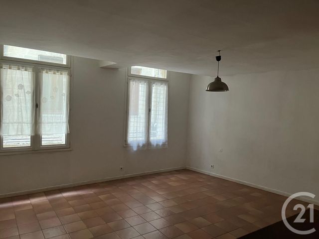 Appartement Studio à louer - 1 pièce - 33.52 m2 - SOMMIERES - 30 - LANGUEDOC-ROUSSILLON - Century 21 Jcd Immobilier