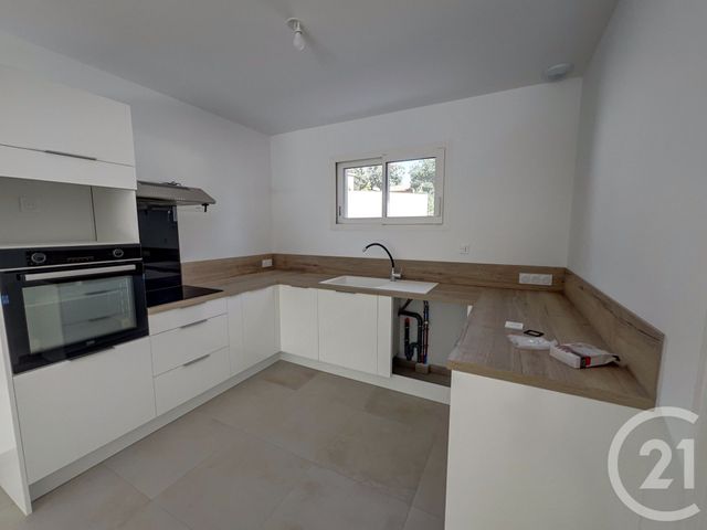 maison à louer - 4 pièces - 104.78 m2 - QUISSAC - 30 - LANGUEDOC-ROUSSILLON - Century 21 Jcd Immobilier