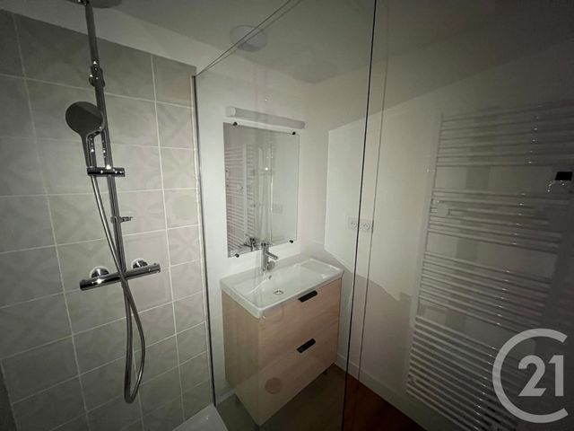 Appartement F3 à louer - 3 pièces - 53.0 m2 - QUISSAC - 30 - LANGUEDOC-ROUSSILLON - Century 21 Jcd Immobilier