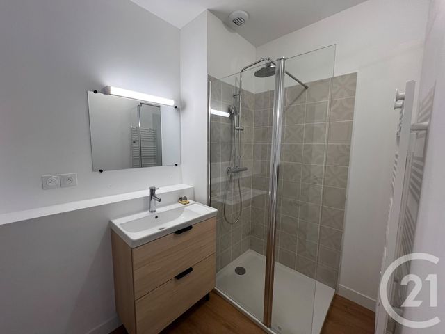 Appartement à louer - 2 pièces - 32.53 m2 - QUISSAC - 30 - LANGUEDOC-ROUSSILLON - Century 21 Jcd Immobilier