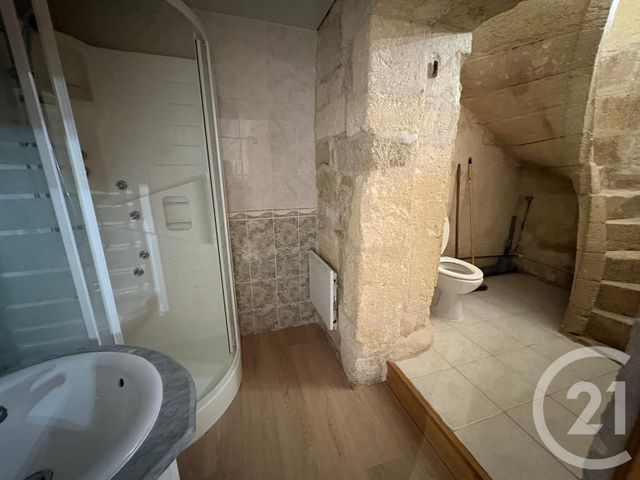 Appartement F2 à louer - 2 pièces - 35.74 m2 - SOMMIERES - 30 - LANGUEDOC-ROUSSILLON - Century 21 Jcd Immobilier