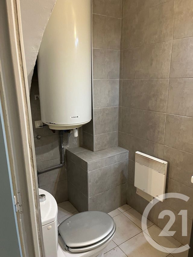 Appartement F1 bis à louer - 2 pièces - 45.0 m2 - QUISSAC - 30 - LANGUEDOC-ROUSSILLON - Century 21 Jcd Immobilier