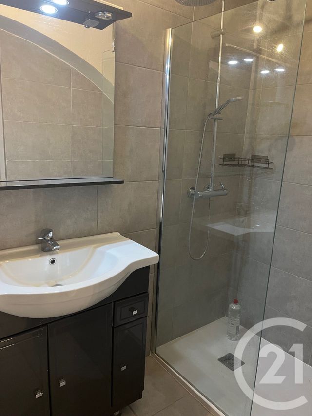 Appartement F1 bis à louer - 2 pièces - 45.0 m2 - QUISSAC - 30 - LANGUEDOC-ROUSSILLON - Century 21 Jcd Immobilier